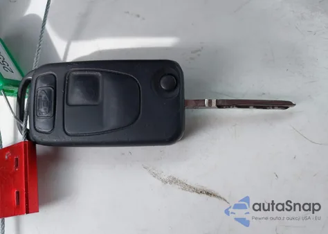 2015 Mercedes-Benz Sprinter 2500 High Roof z USA, uszkodzony, nr VIN WD3PE8DB7FP128420